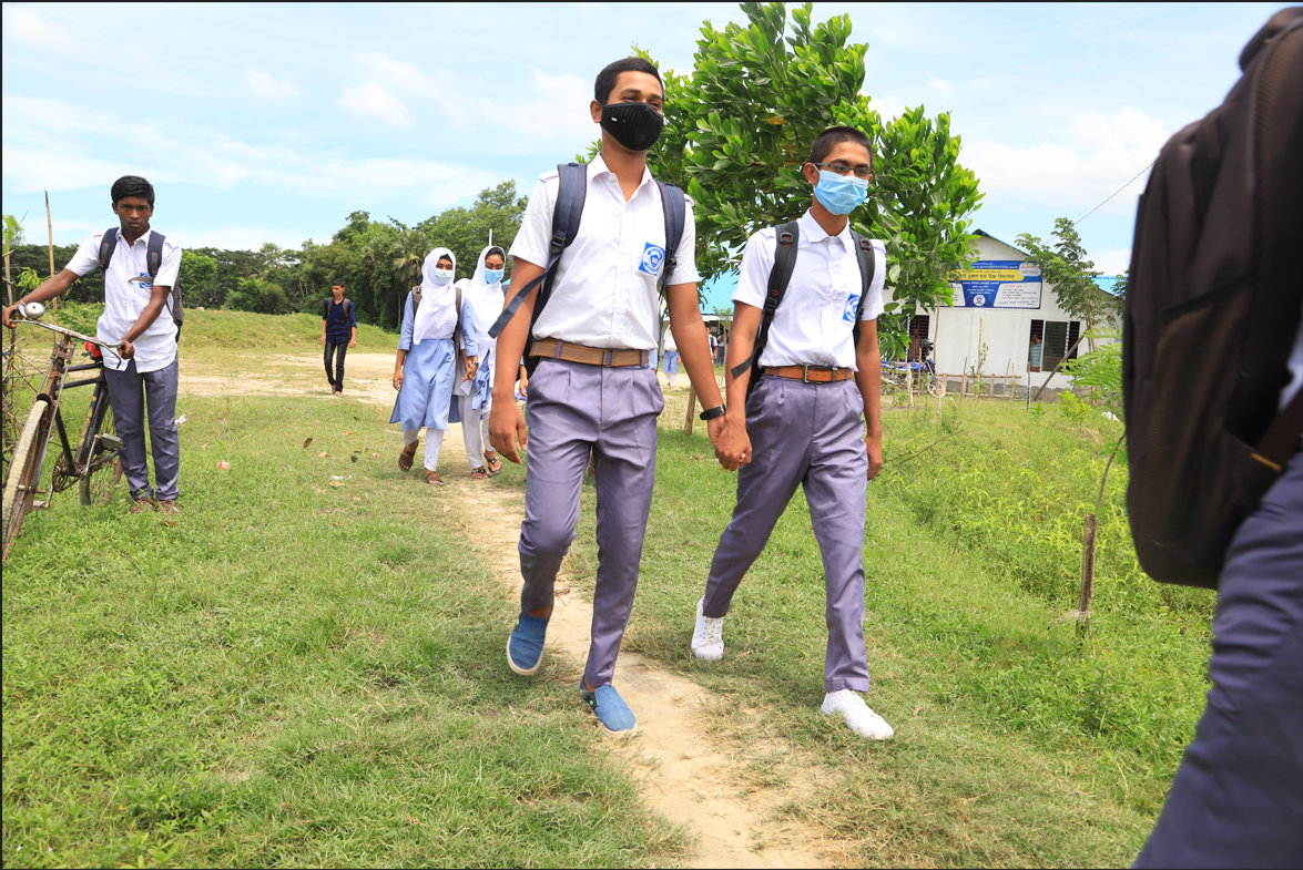 How Can Students Contribute to Resolving the Global Crisis?