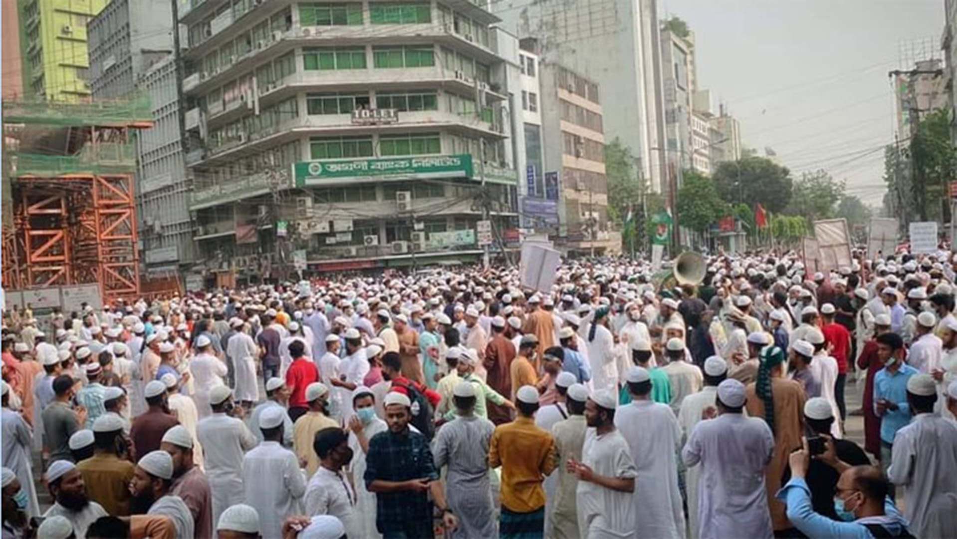 রাজনৈতিক ইসলামে হেকমতের নামে গোঁজামিল